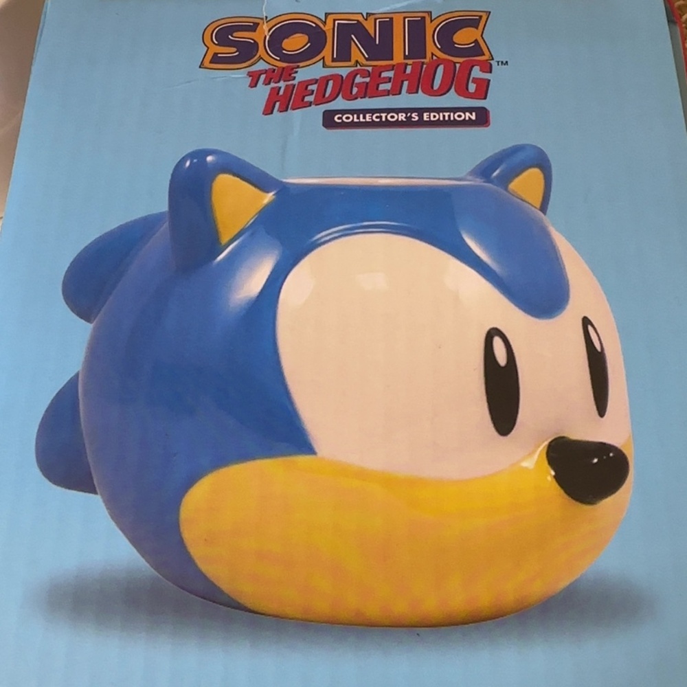 NEW Sonic The Hedgehog Collectors Edition Mug